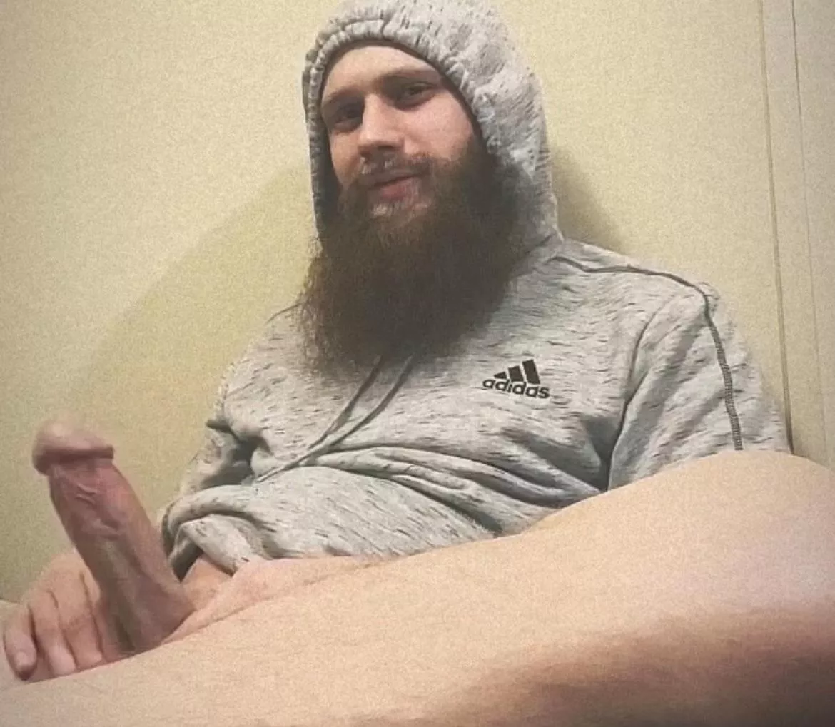 Could you be a doll and warm my cock up with your mouth? 🥺👉👈