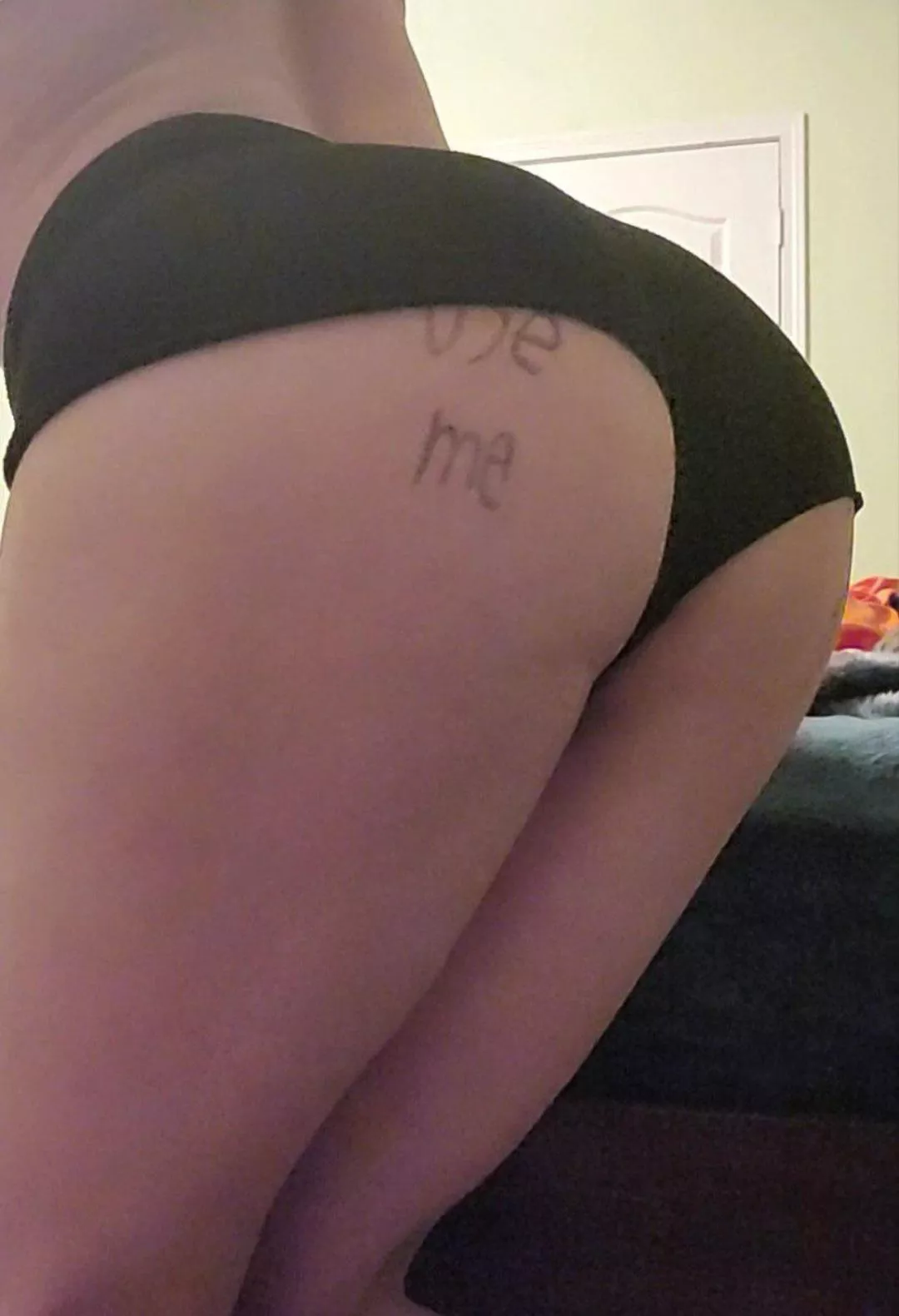 For big c*cks to use💋