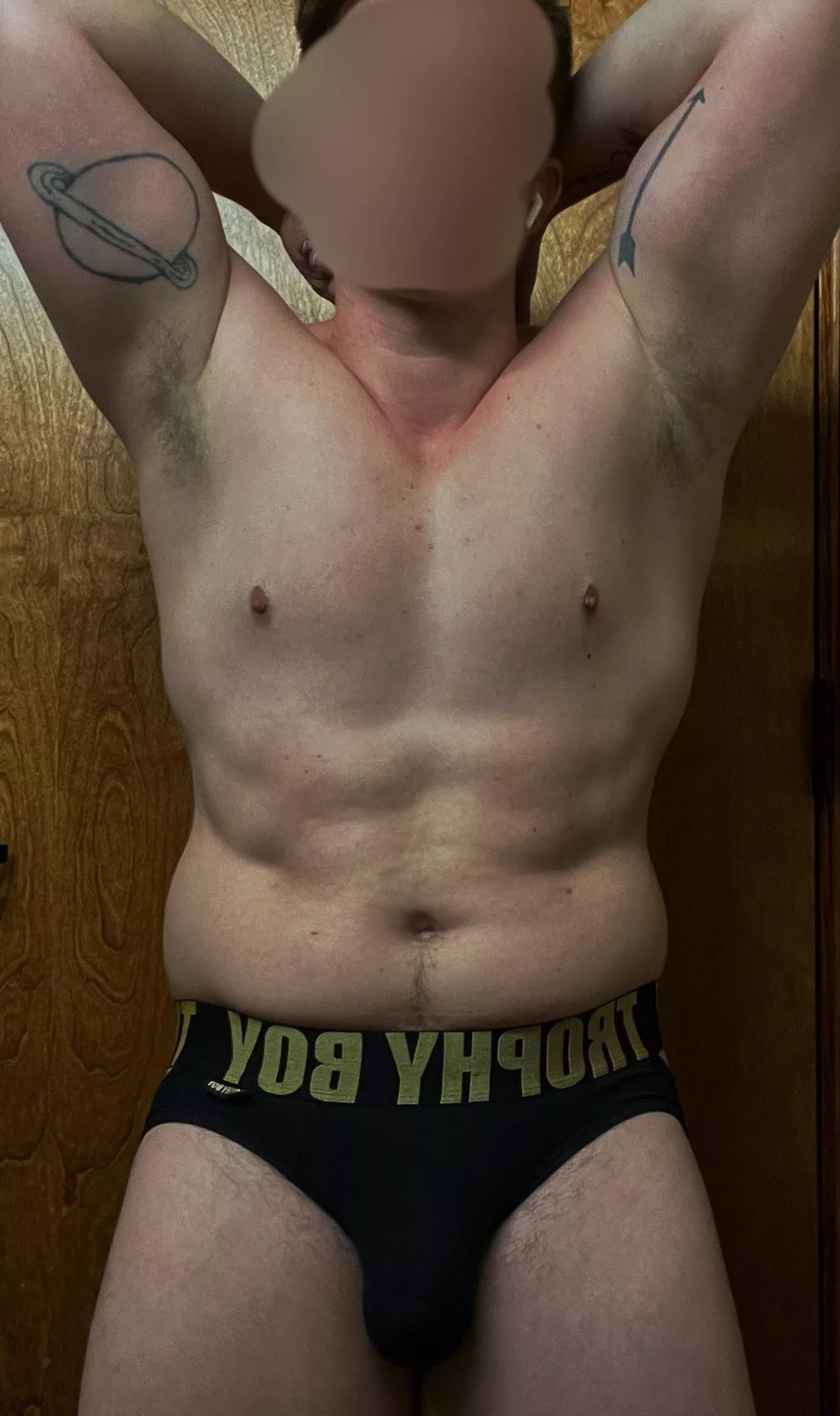 Get a whiff of this post workout musk bro