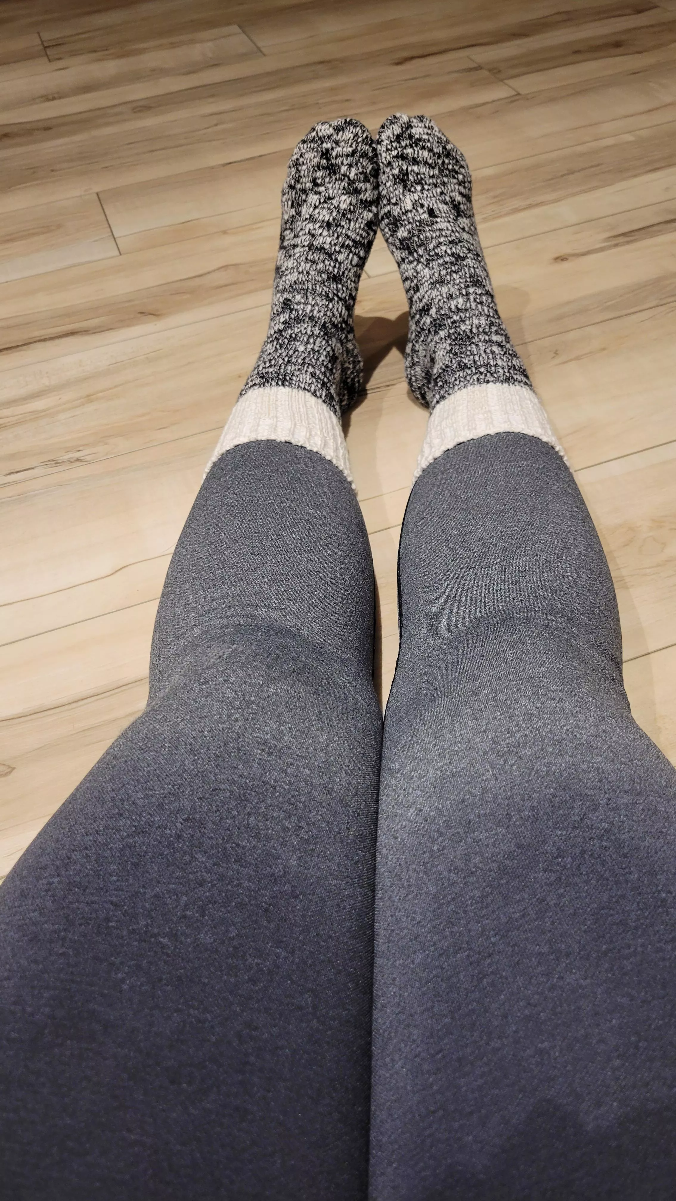 Grey on grey 🧦🩶