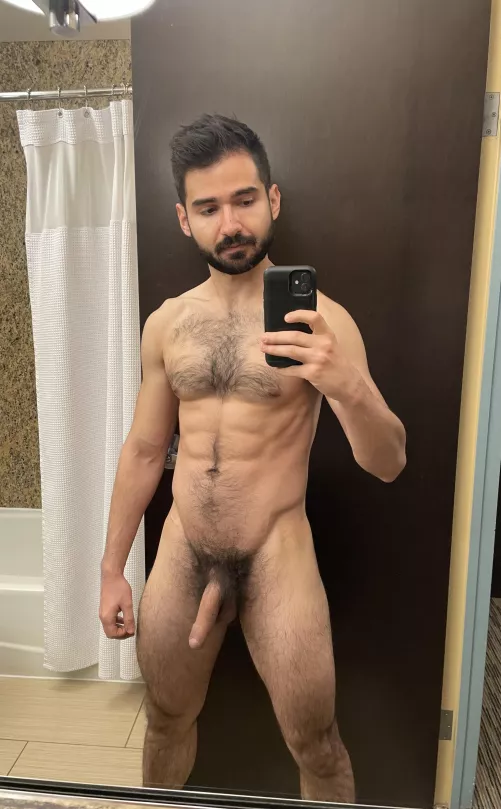 Hotel bathroom lighting really is the best.