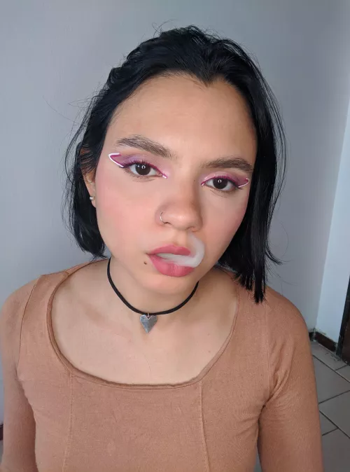 I just want to smoke with you while you do it to me.