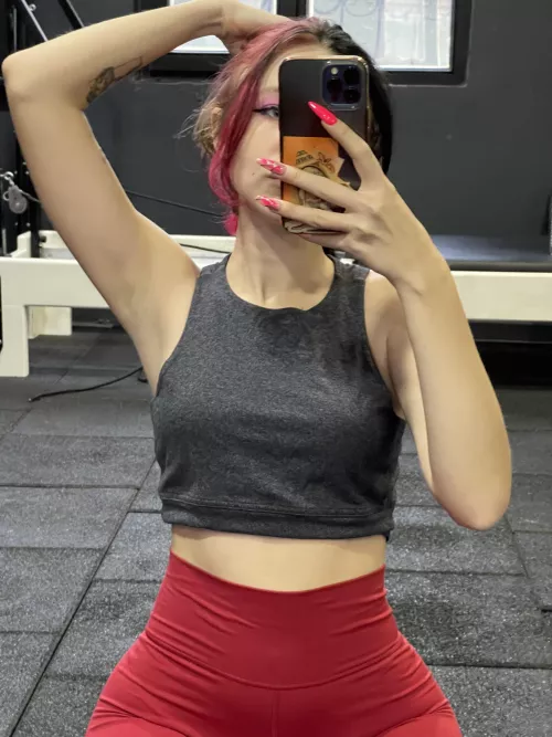 I like my sporty look