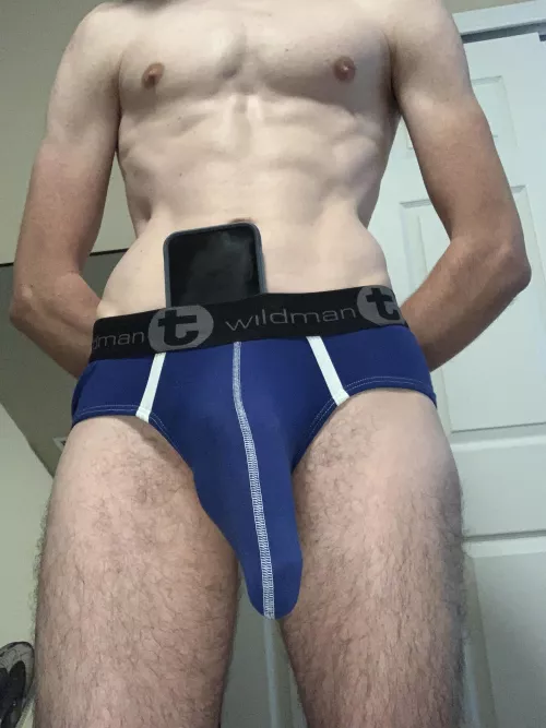 I like to use my cock as a phone holder