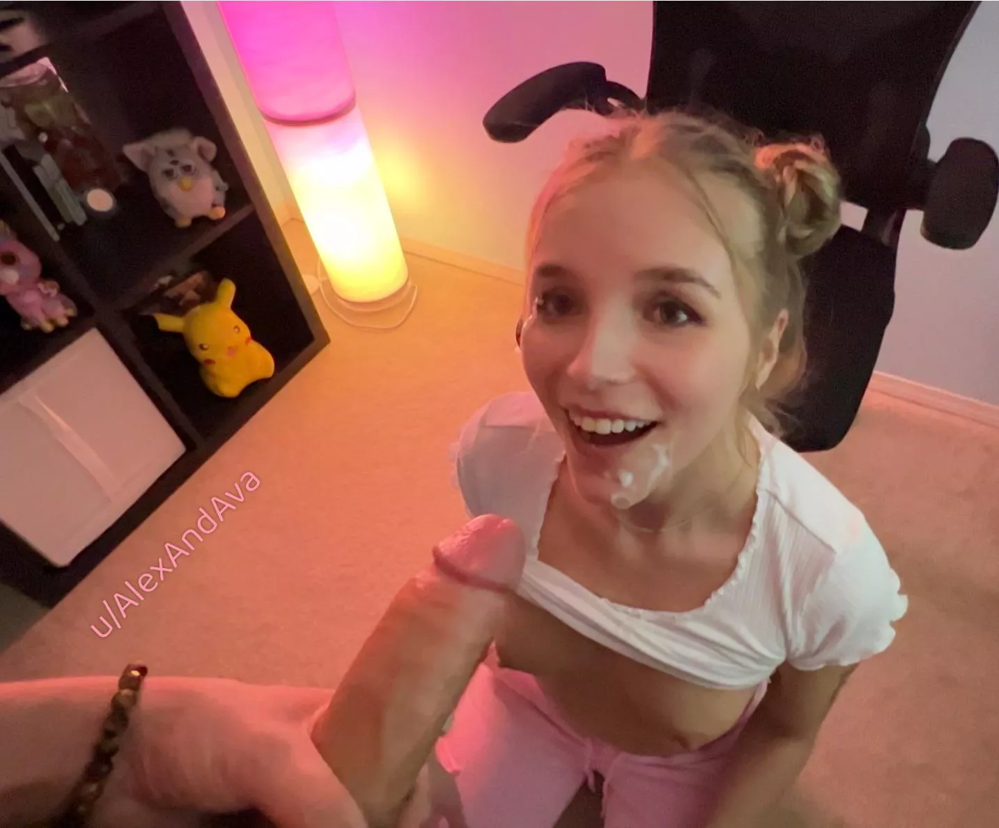 I love being covered in cum 🥰