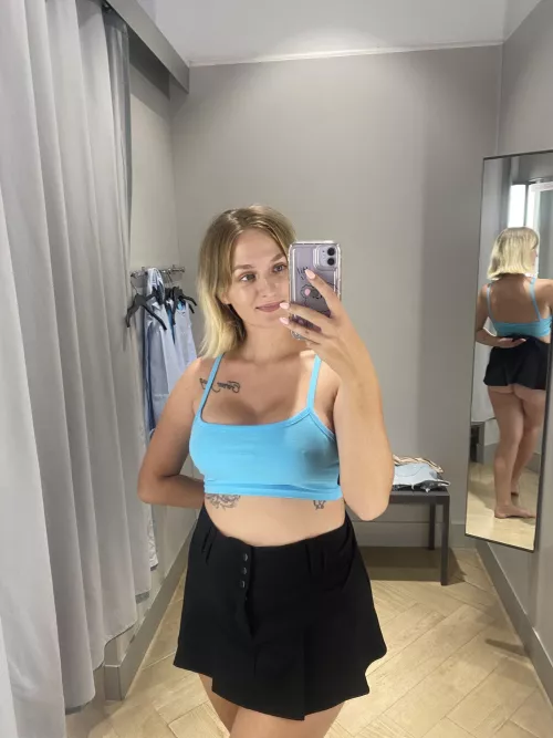 I love my blue on me