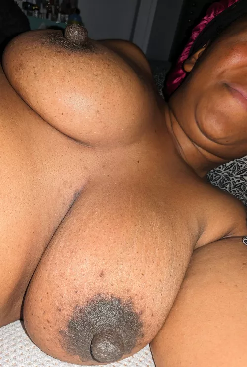 I love sleeping naked