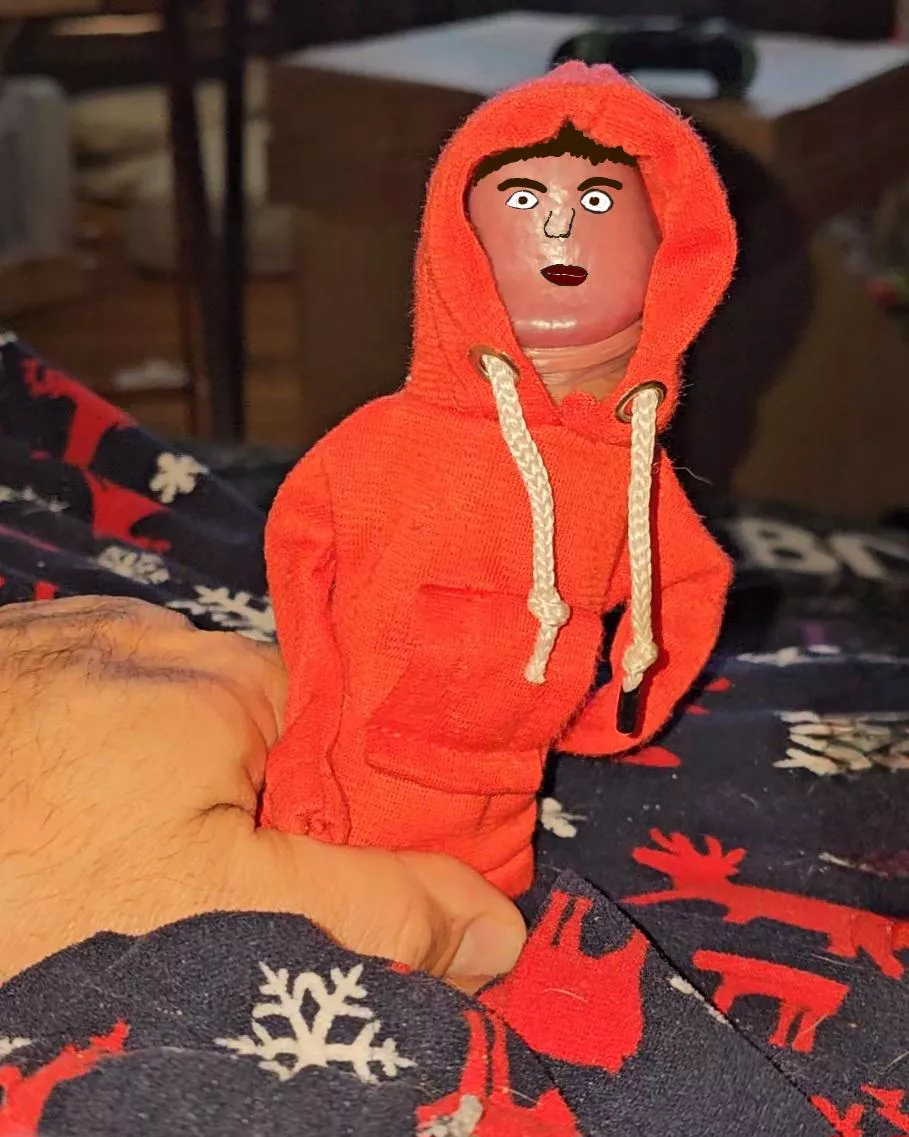 I see we're doing cock clothing