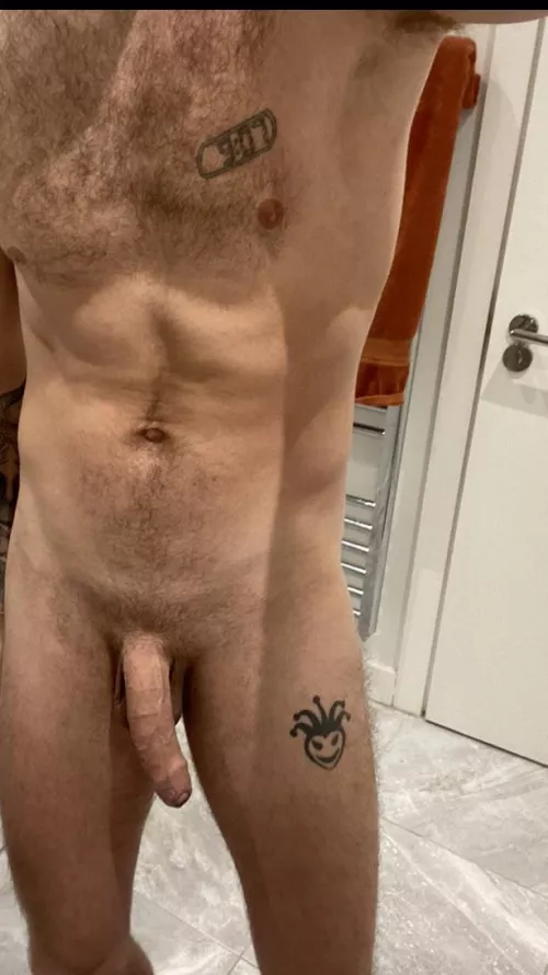 I was showing my workfriend a picture of my meals and he scrolled one too far and landed on this. The silence was the worse part…