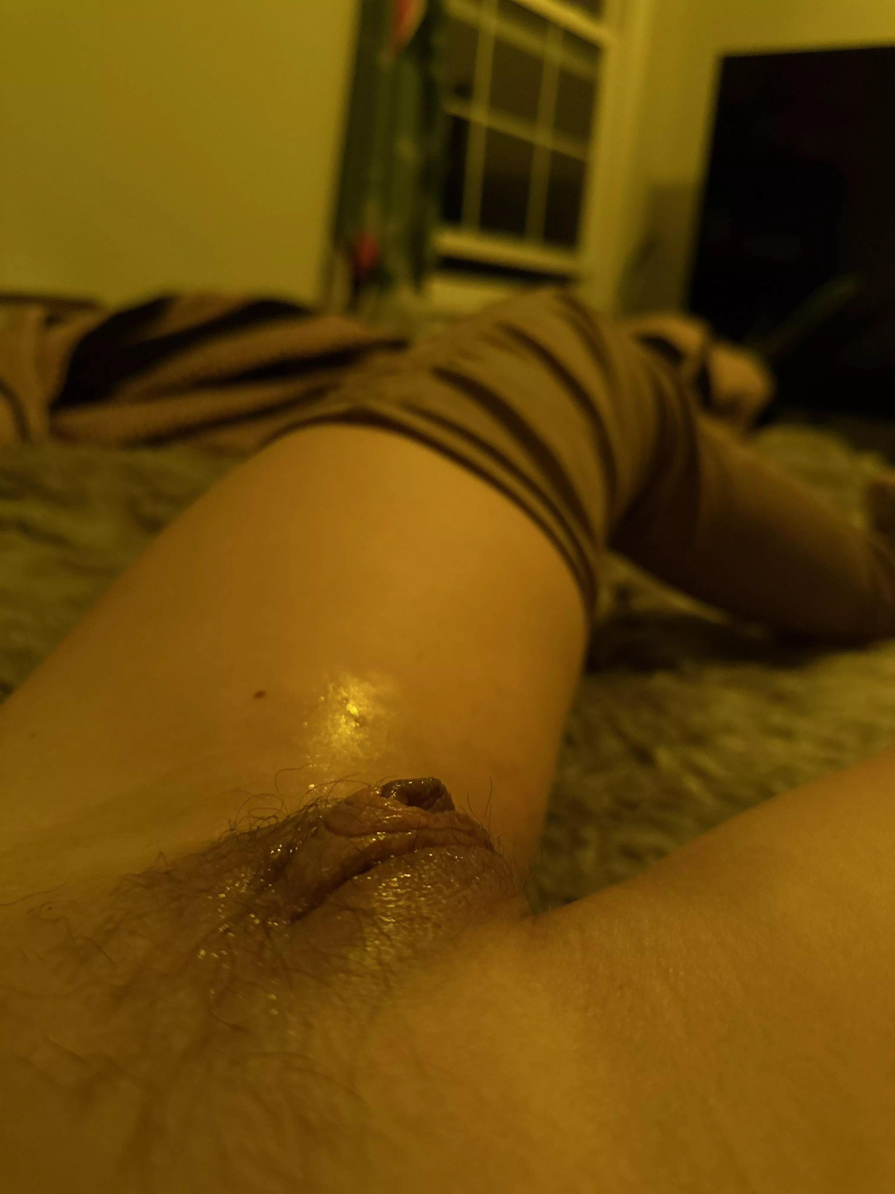 I’d love your nose buried in my pussy juices