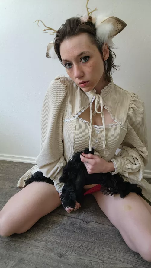 If you saw me in the forest, would you feed me or just let me graze? (They/them)