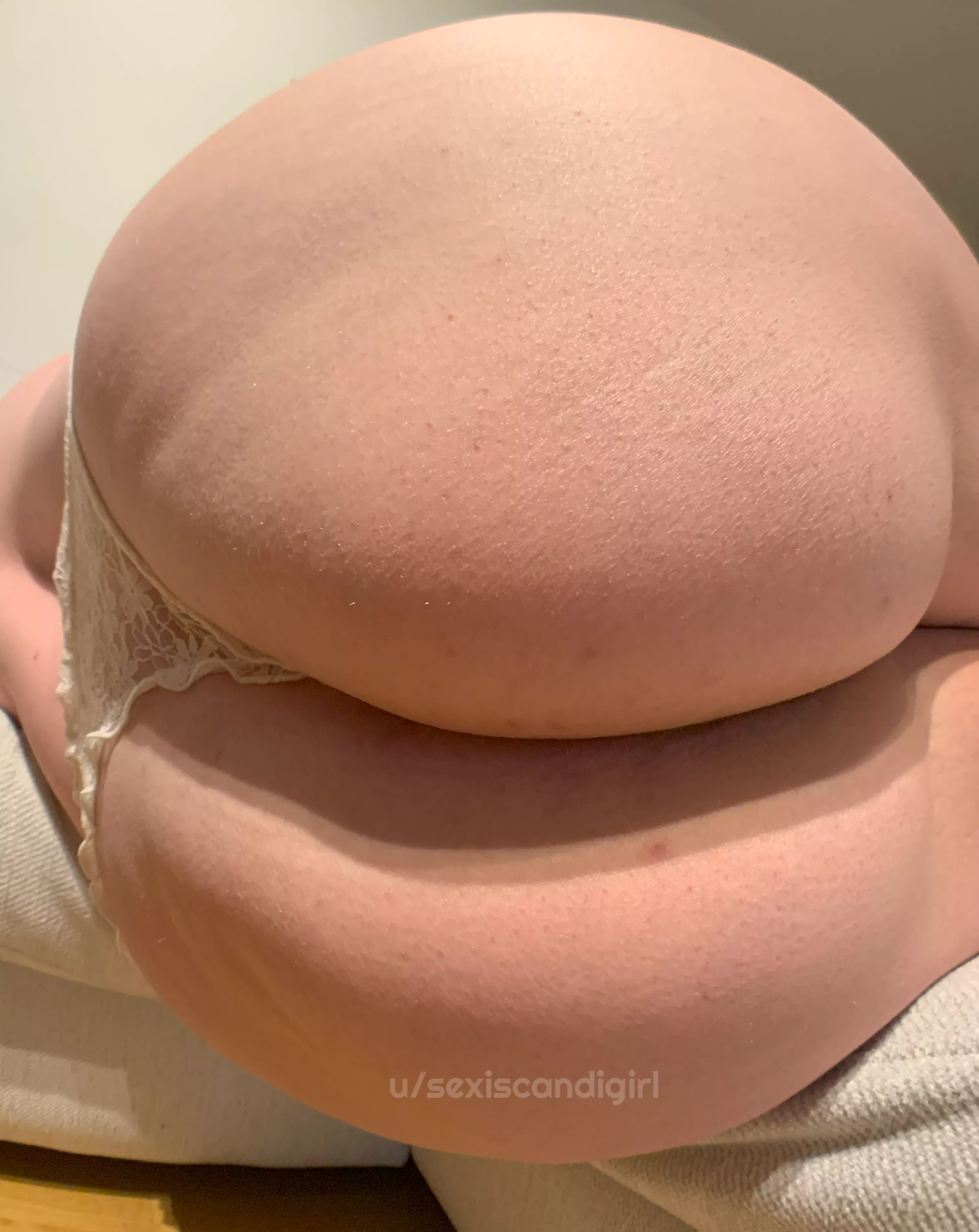 I'm barely hanging on here, can someone offer me a face to support me