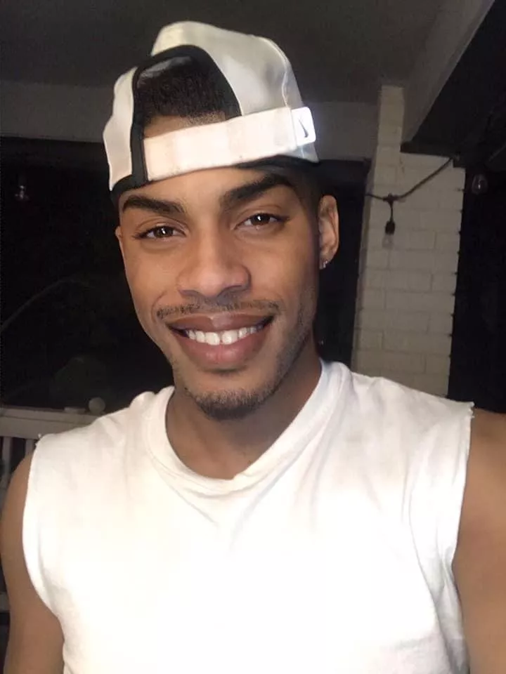 It took a long time to appreciate and love myself. At 36, I’m glad I can say I do now. Never give up on yourself, guys. 🤙🏽