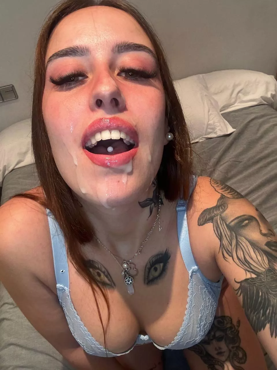 Jerk off and cum on my face, deal?