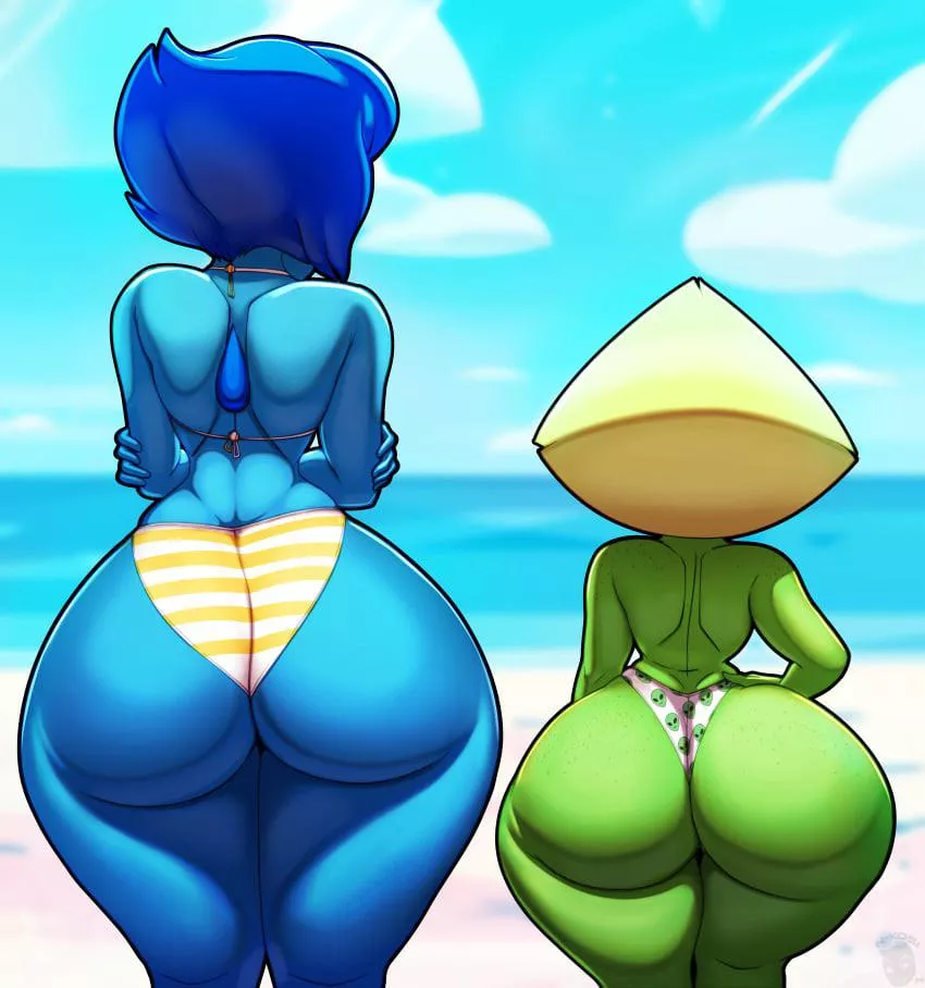 Lapis’ ass or Peridot’s butt? (n-kosi)