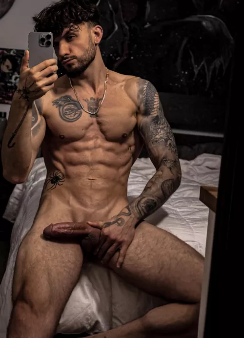 Need your lips here now