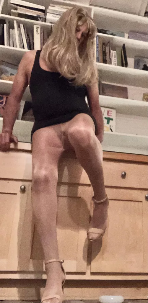 New pantyhose and heels