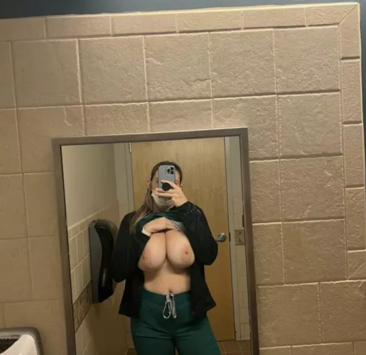 Quick little pic in the restroom