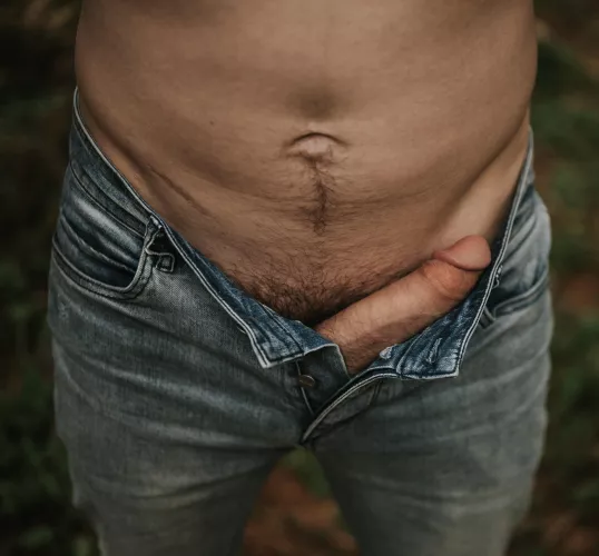 Rate me outside in the forest