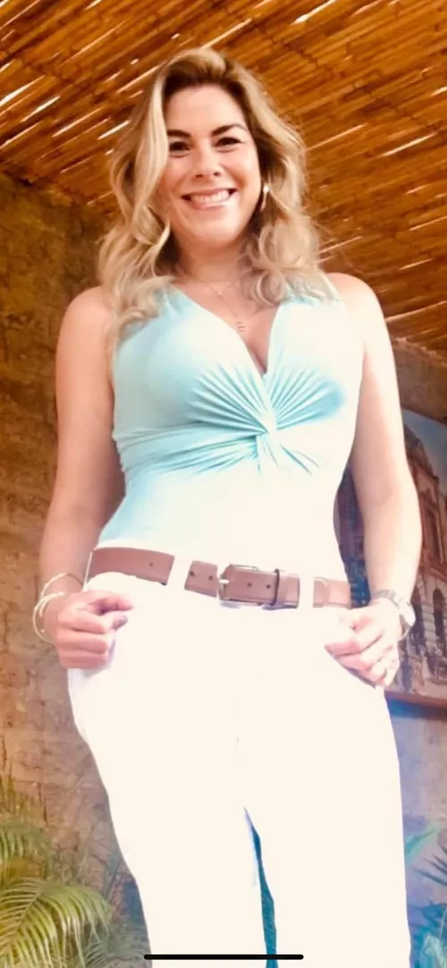Real trophy wife.