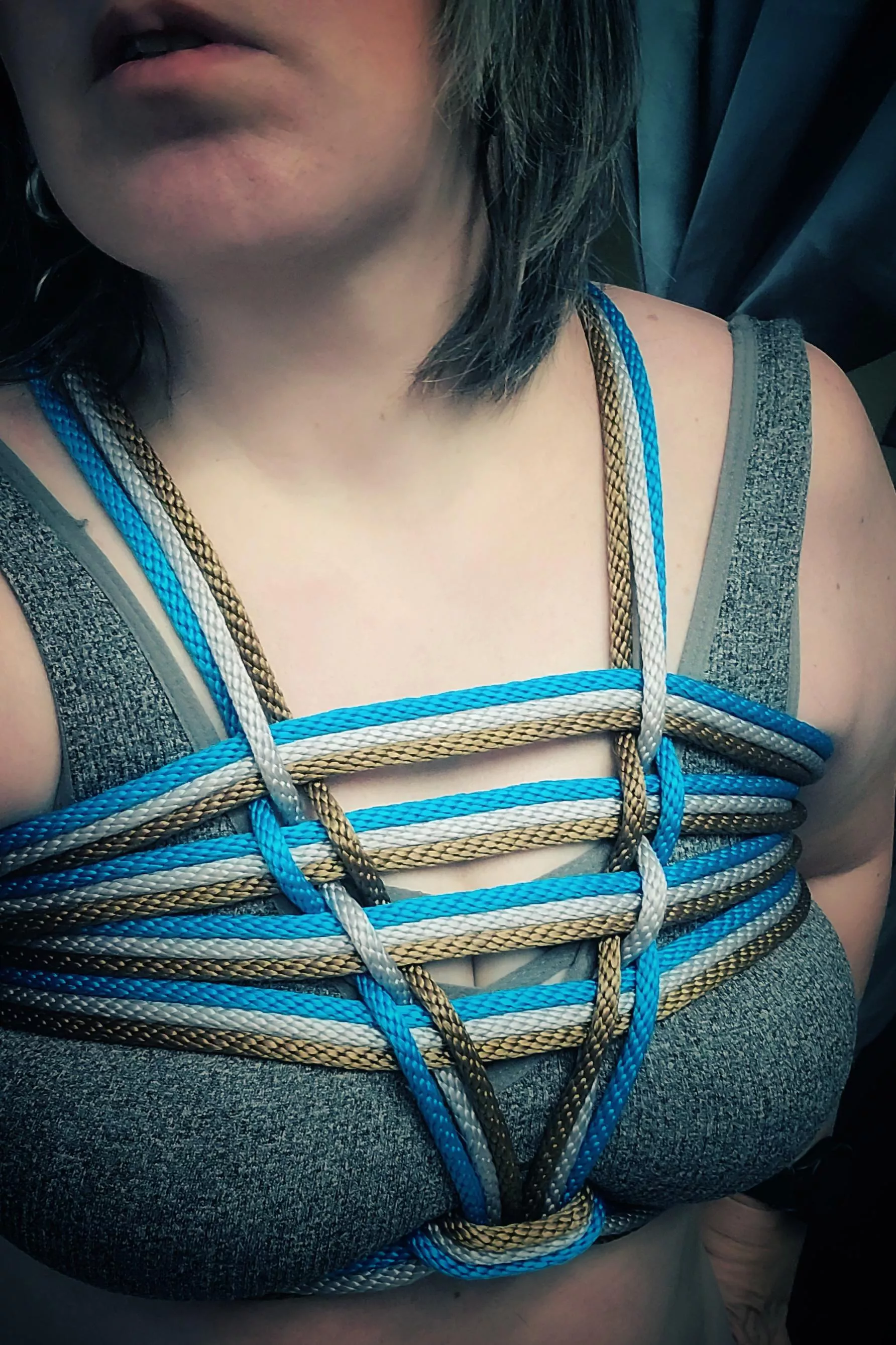 Same colors, different tie.