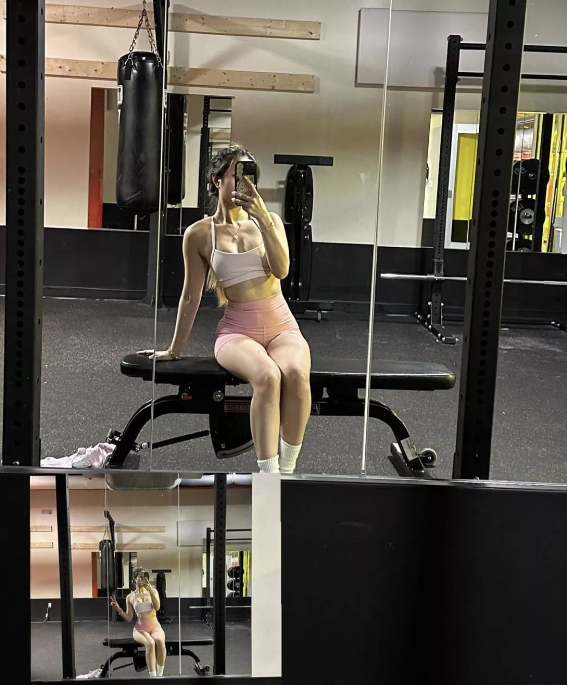Sexy gym girl