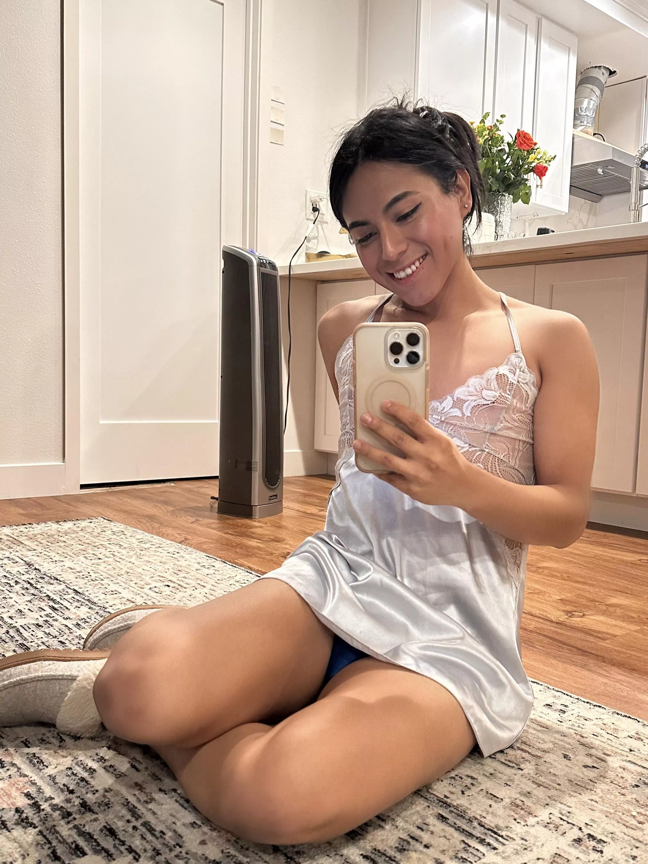 Should I pull my dress up a bit more? 💗🙇🏽‍♀️