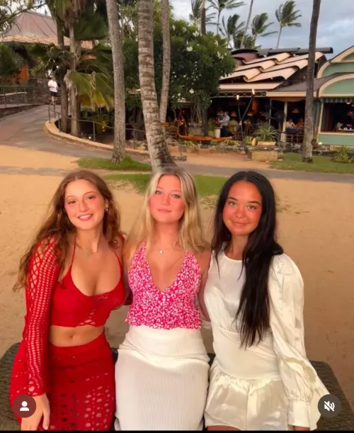 Smoking sorority beach babes