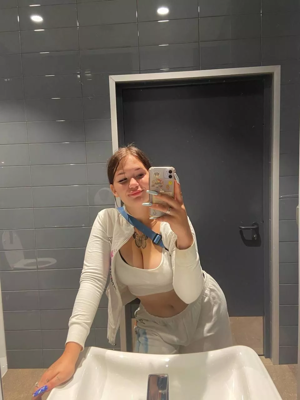 Sorry, I'm not a model, but maybe you'll like this too🥺