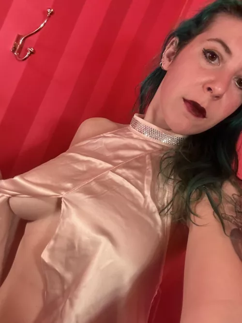 The perfect underboob