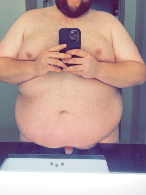 This is how we do bathroom selfies, right?