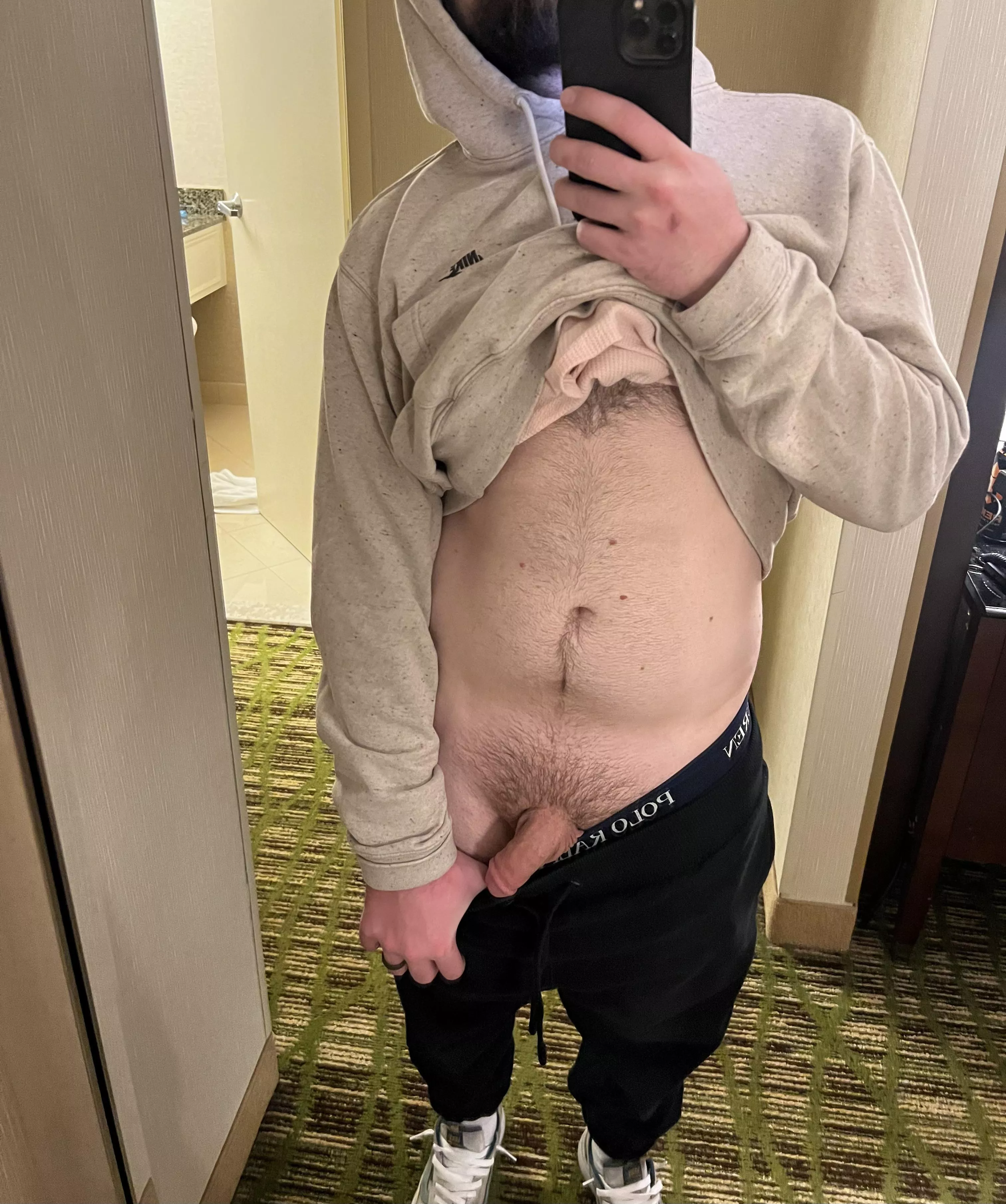 This was all I could show in this cold 😅 it grows I promise