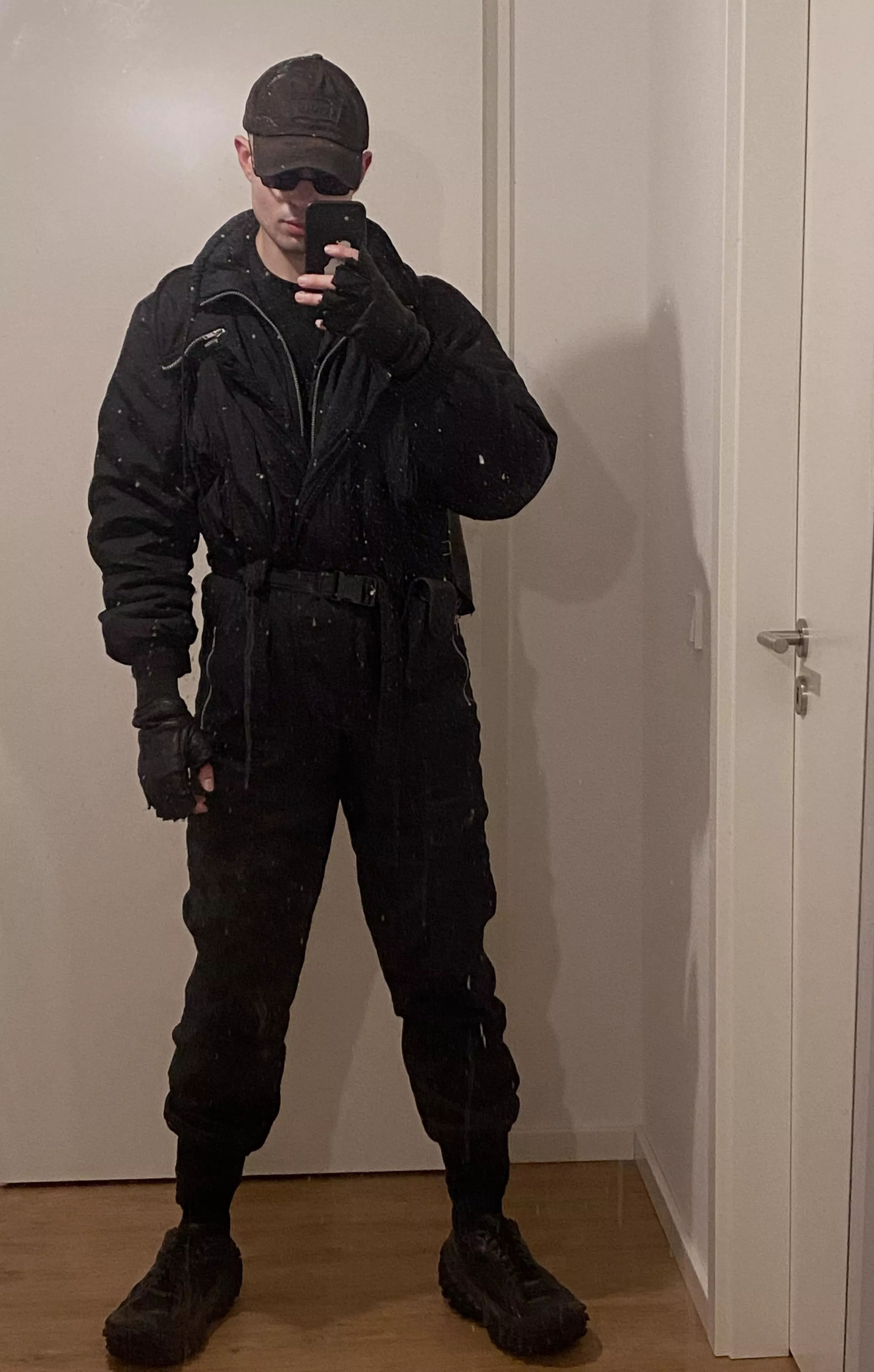 Went more “mild” than “wild” this time, but wanted to share my alt dude take on winter style ❄️