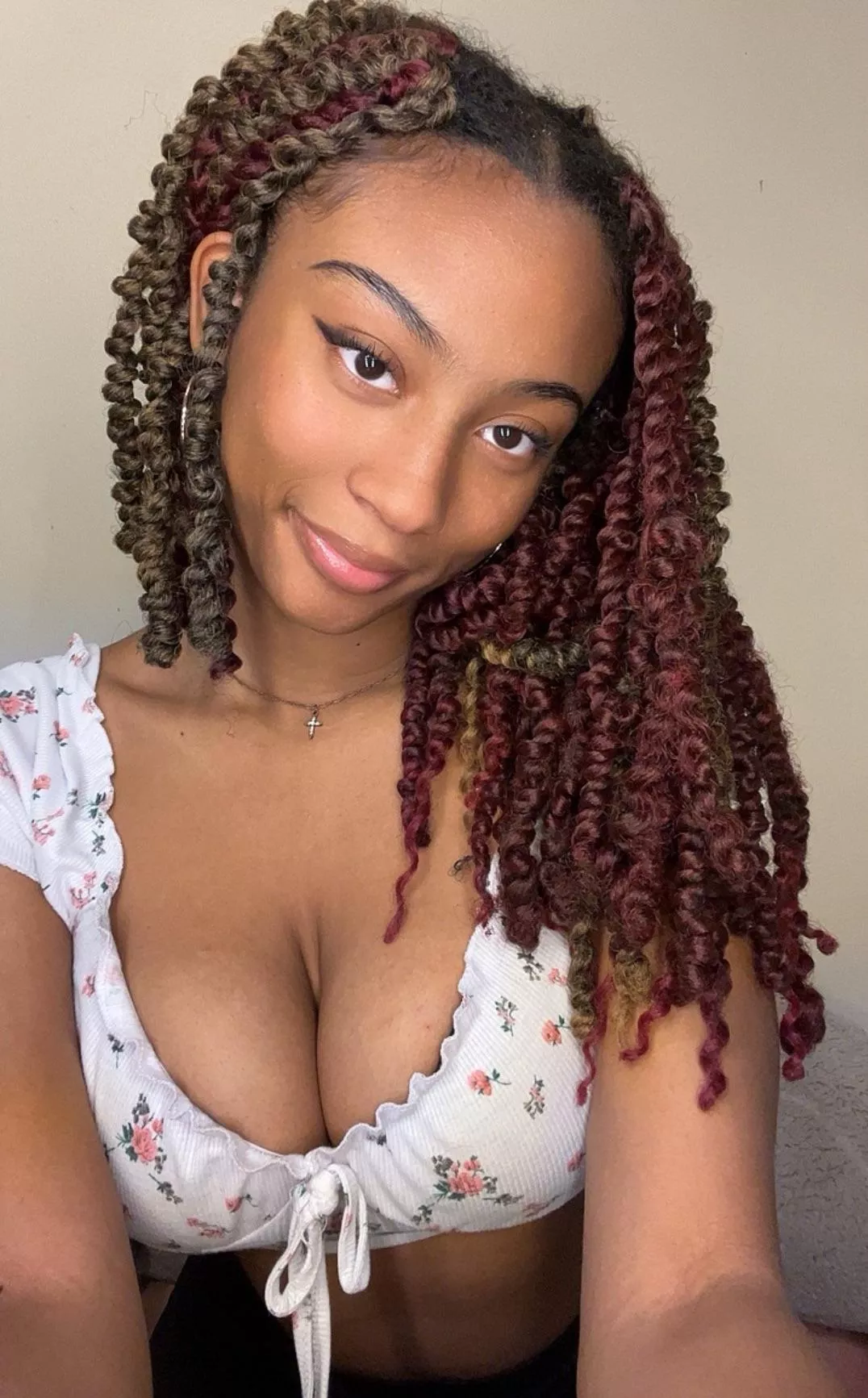 what’s the first thing you noticed about me? :)