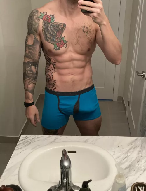 Who’s sucking me off tn?