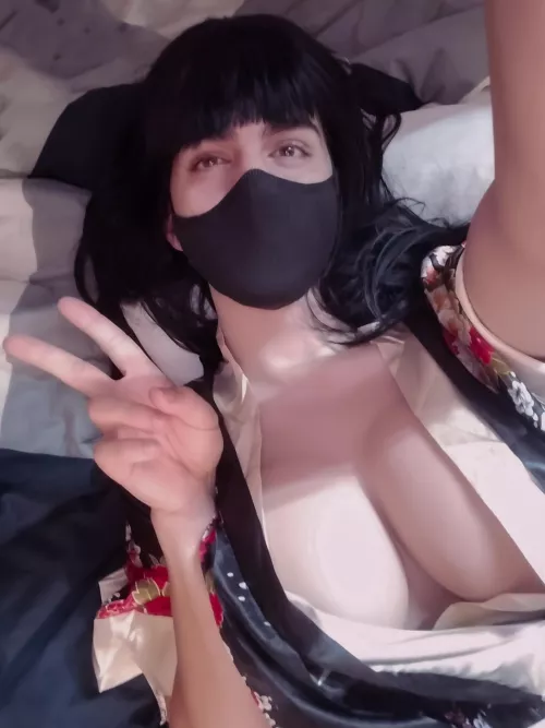 Would you hug me?💜