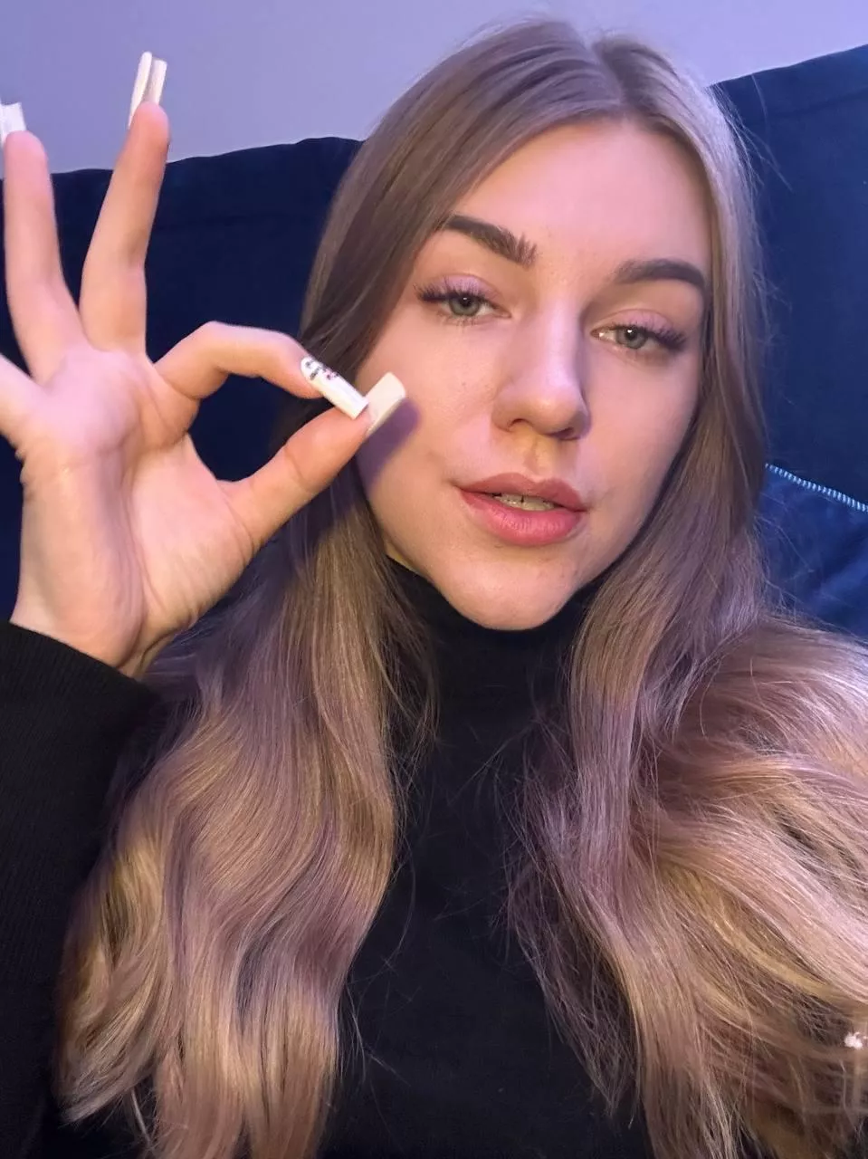 you should look at my long nails