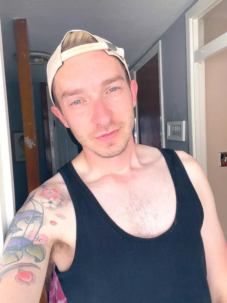 Afternoon guys, hope you’re all having a great day ☺️ Afternoon guys, hope you’re all having a great day ☺️