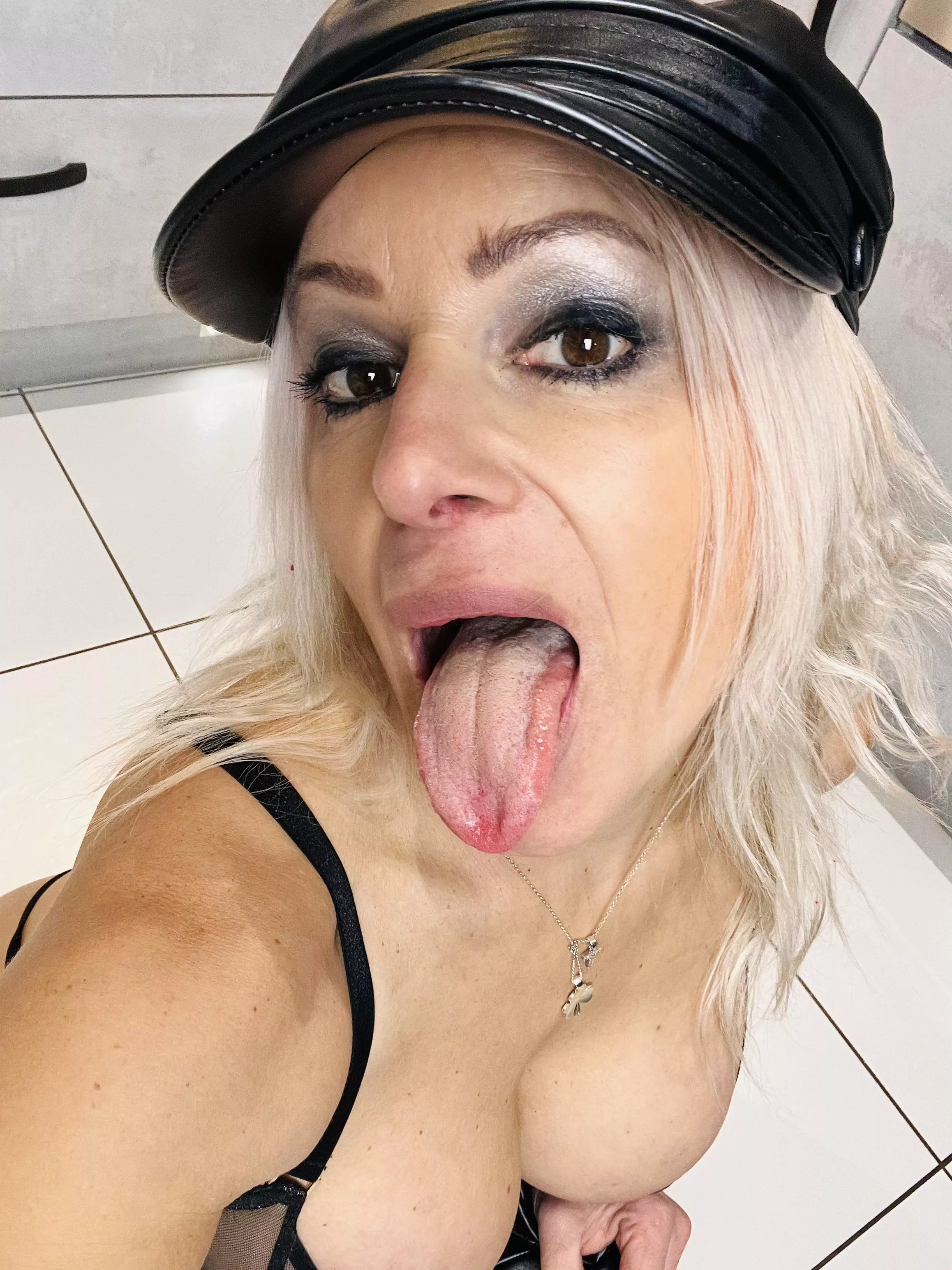 Are you willing to show me your dick if I show you my big tits?