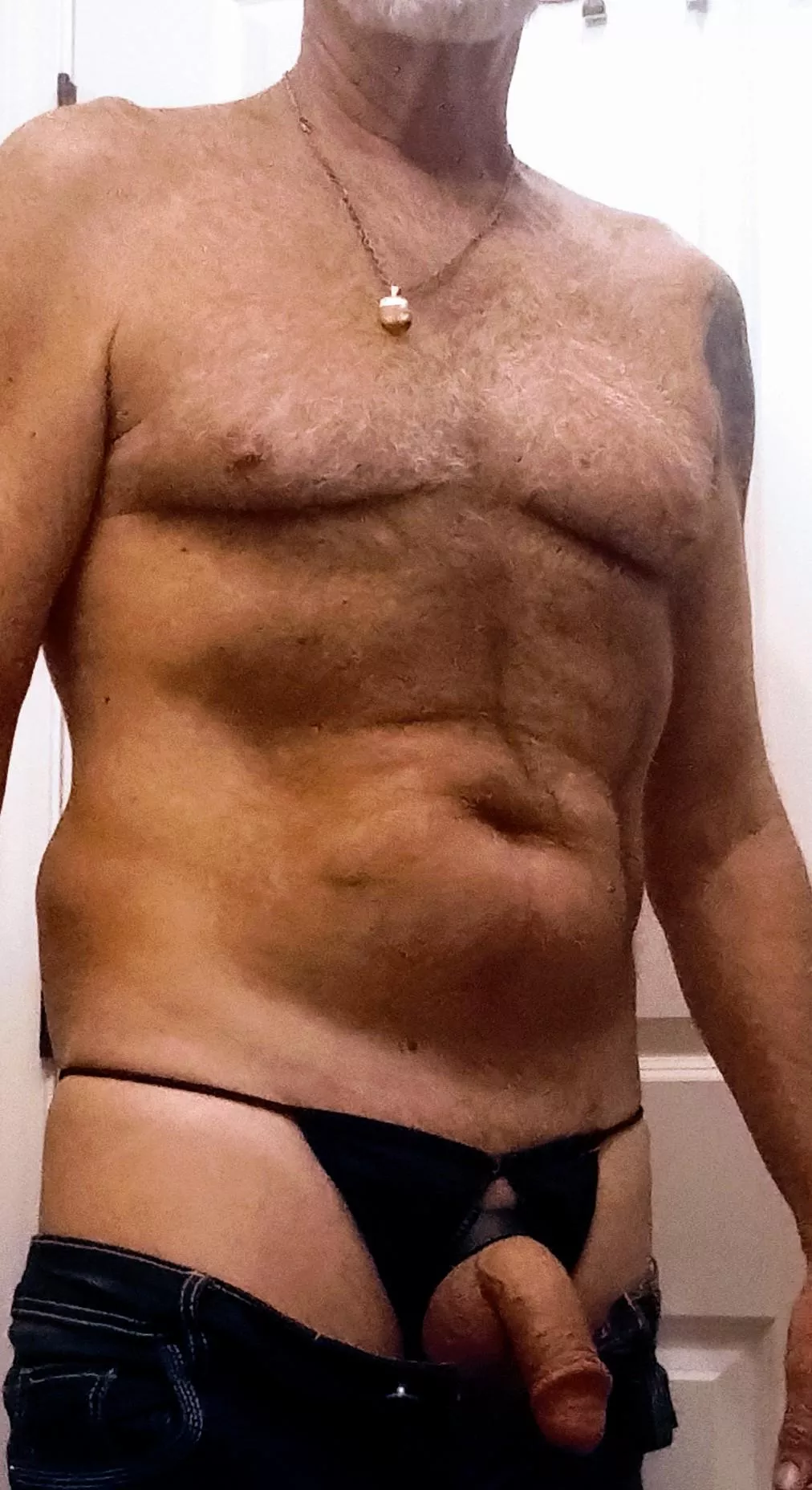 Daddy feels unzipped!