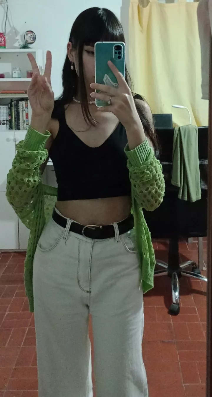 Do you like my top? I have plentyyy