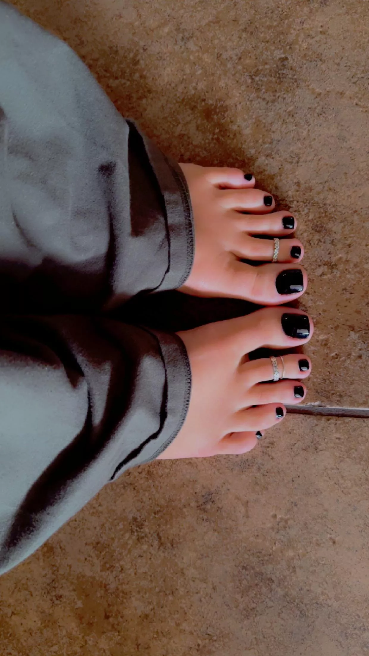 First time ever doing black... thoughts?🙈🖤