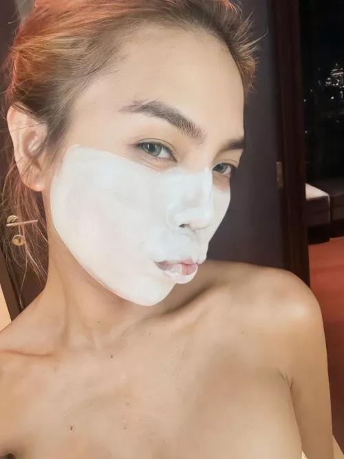 First word that comes to your mind? 😏