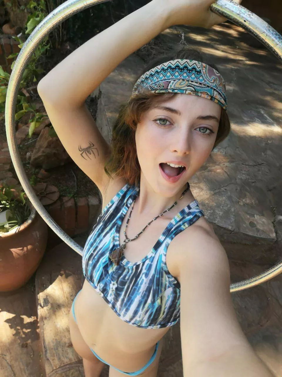 gettin ready to make this hula hoop twirl, who wants to watch me play ;) F18