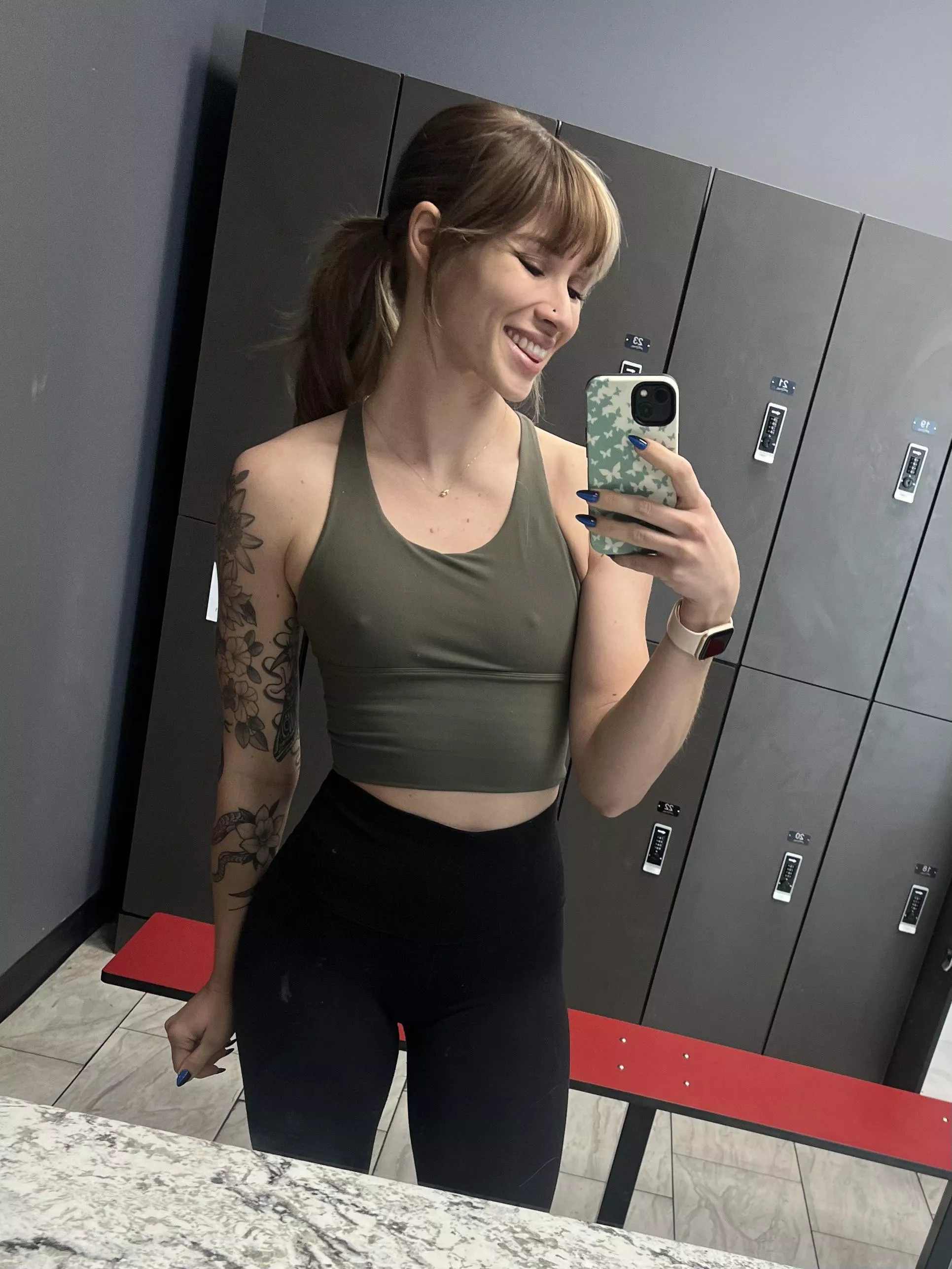 Here to perk up your day (f)