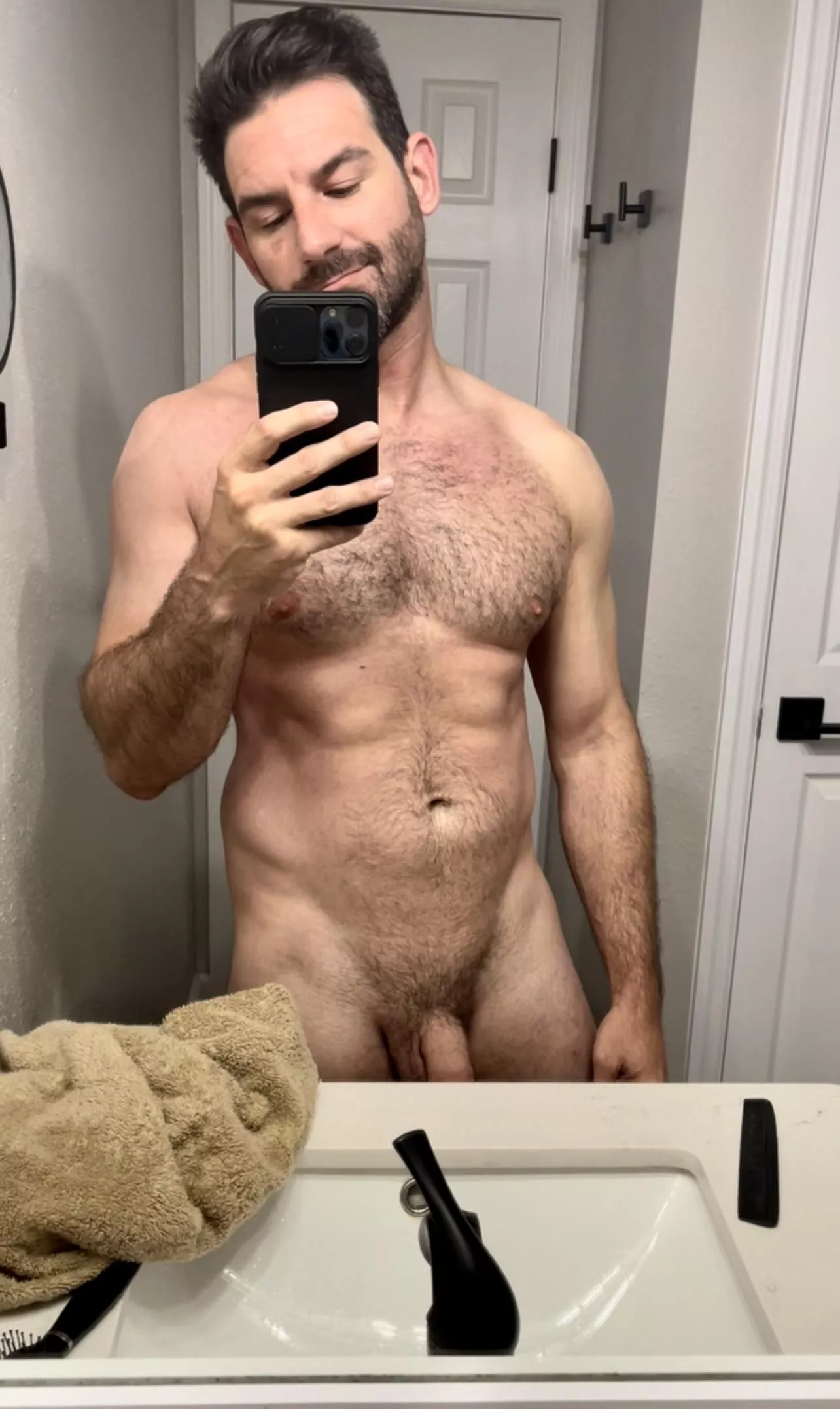 Hope you’re having a great Friday…😘