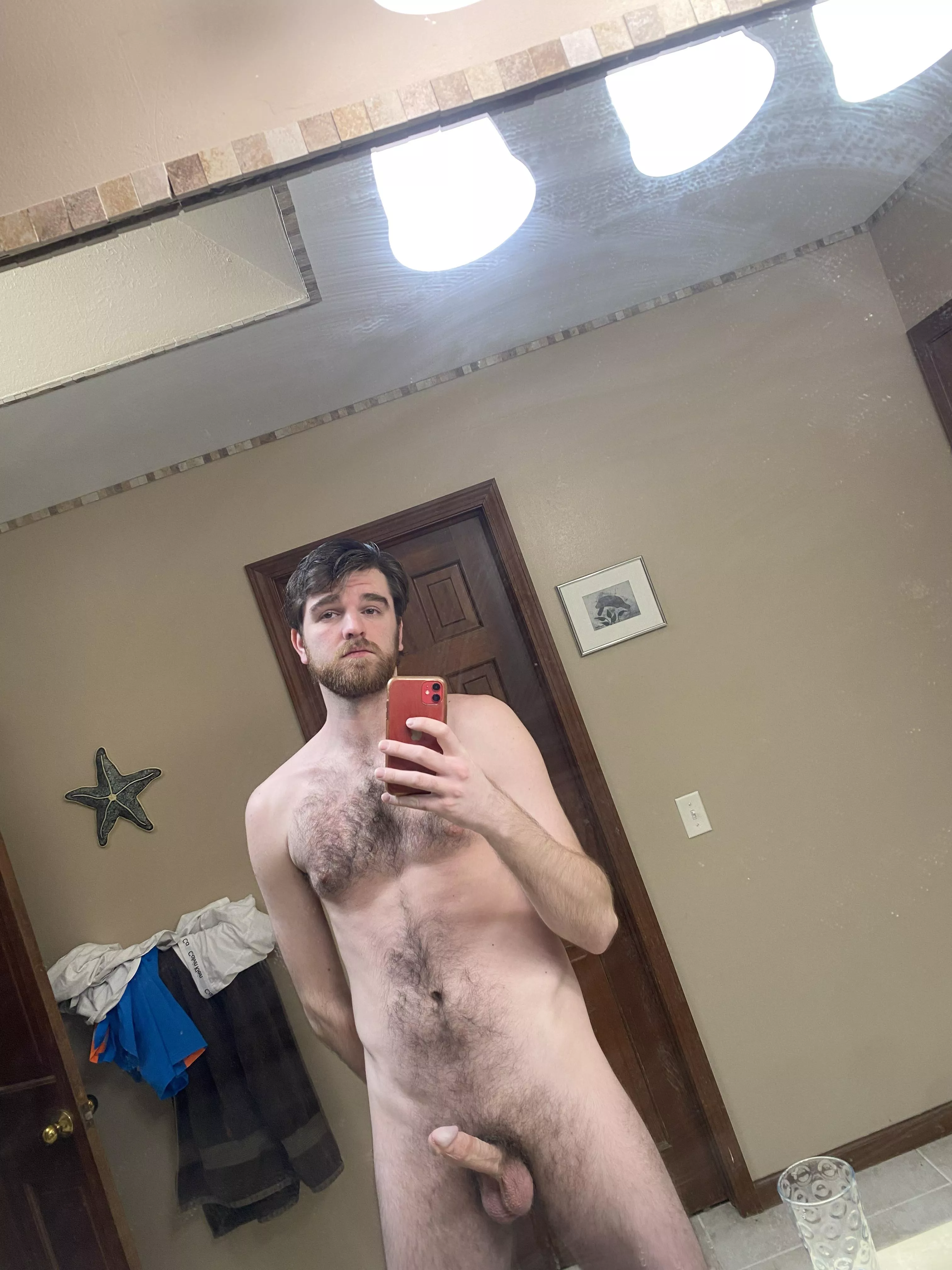 How do I look? (6’5) 🧔🏻‍♂️