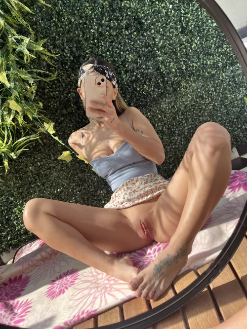 I desperately need a cock