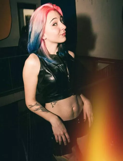 I have so many styles to show! Here one of them