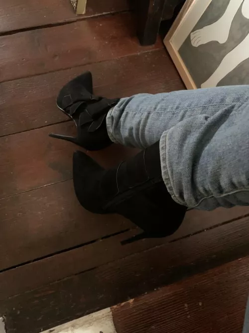 i love my suede black stiletto boots OC